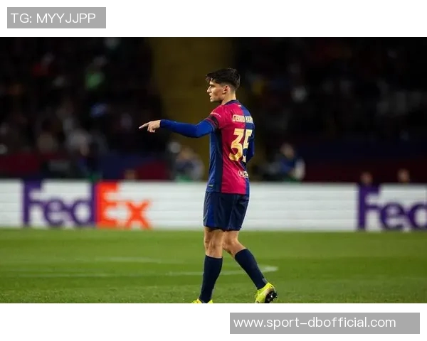 德罗在巴萨感到无奈俱乐部回应称他不愿留也无能为力